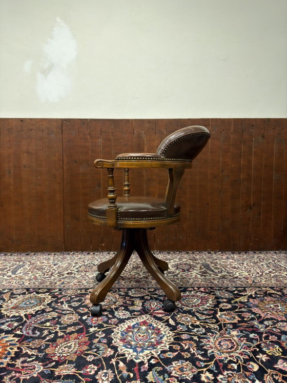 Antique English Chesterfield Office Chair – Leather, Wood (photo 3 of 7)