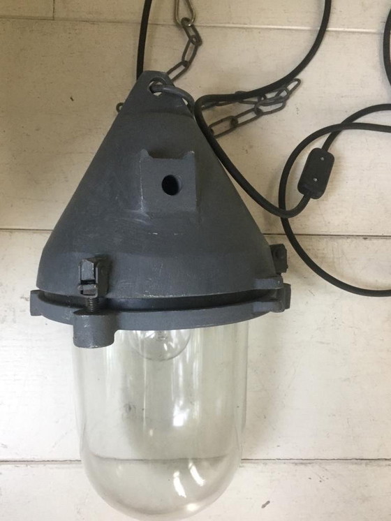 Image 1 of Lampada industriale