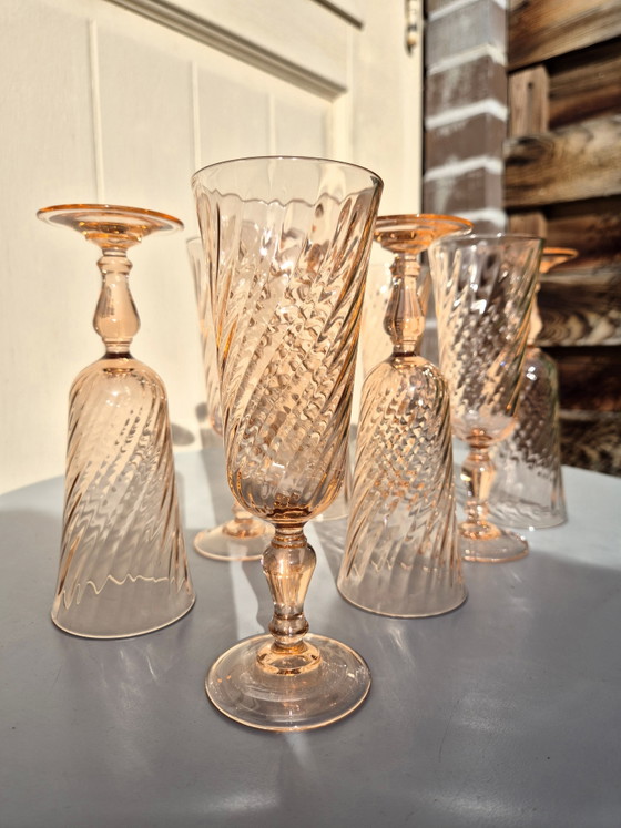 Vintage Arcoroc / Luminarc Rosaline Pink Swirl Champagneglazen – Set van 8 (Frankrijk) – Glazen & Karaffen (photo 9 of 15)