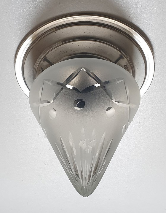 Image 1 of Lámpara de techo Art Déco con cristal tallado.