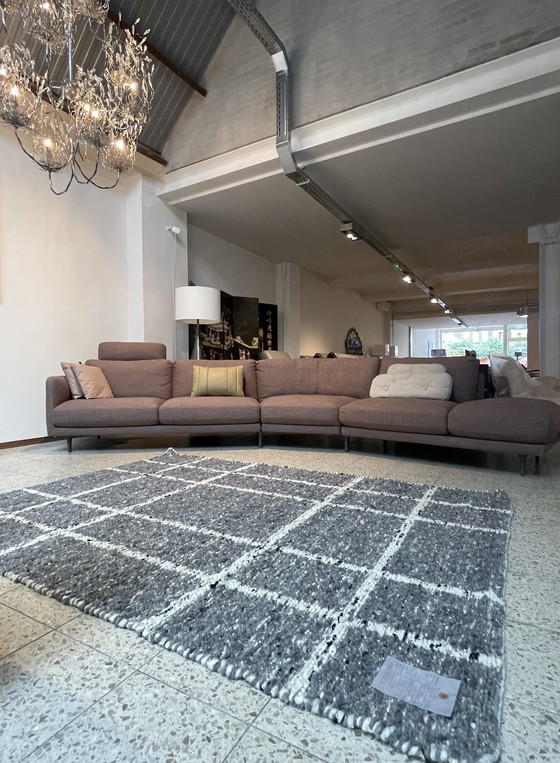 Image 1 of Brink and Campman Jacquard carpet new