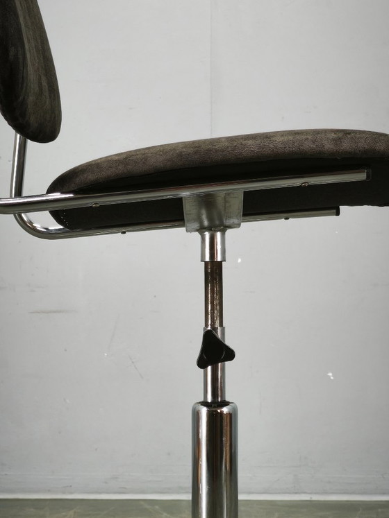 Image 1 of Italienischer Drehstuhl mit Chromfuß, 1970er Jahre