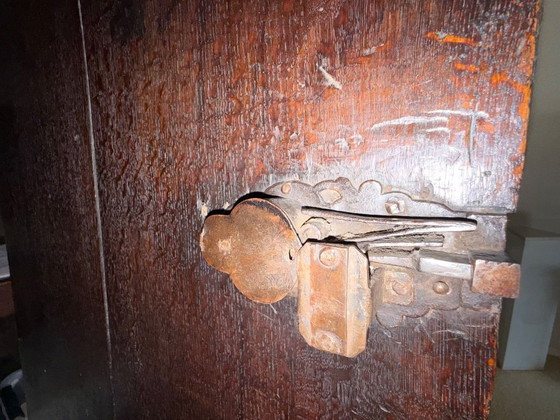 Image 1 of Oost Friese Kussenkast Eiken Gefineerd Met Palissander En Notenhout
