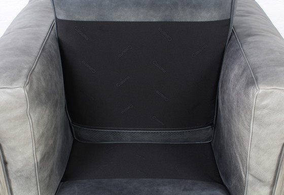 Image 1 of Lc2 Chair Le Corbusier, Cassina, Charlotte Perriand Seats