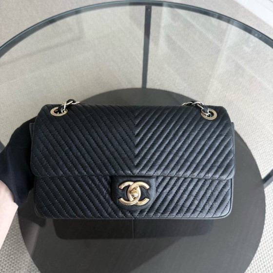 Image 1 of Chanel Seasonal Flap Medium - 25CM Surpique CC Herringbone Medallion Flap Chevron Goatskin Black Gold Hardware