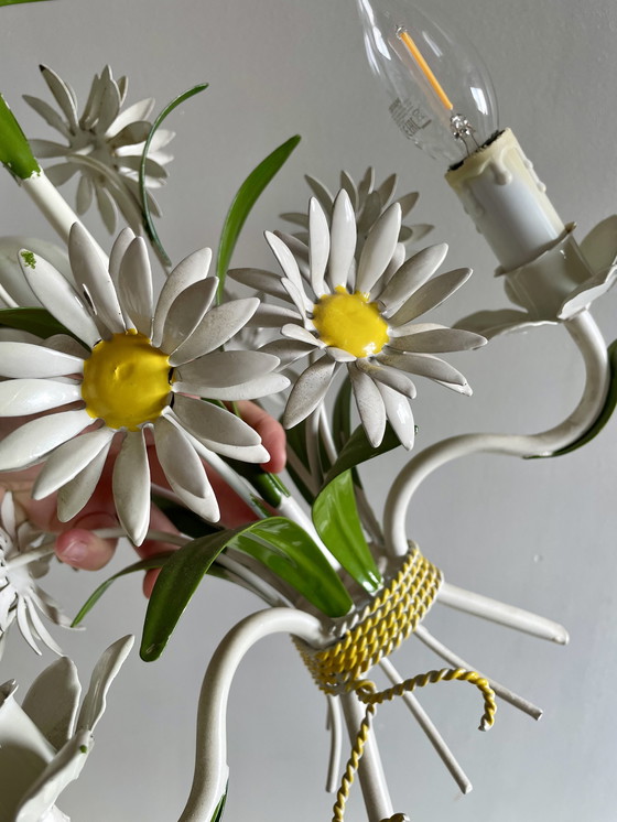 Image 1 of Italian chandelier in enamelled sheet metal - daisy design