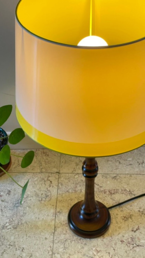 Lampada a Candeliere Effetto Noce Vintage – LUMILIGHT, Lampade da tavolo, Polyester (photo 7 of 17)