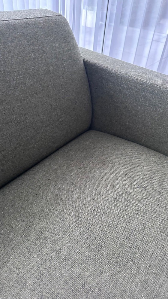 Image 1 of Artifort Mare groen