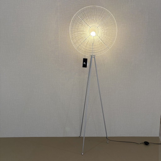 Halo Tripod Floor Lamp – vloerlampen, Other (photo 2 of 7)