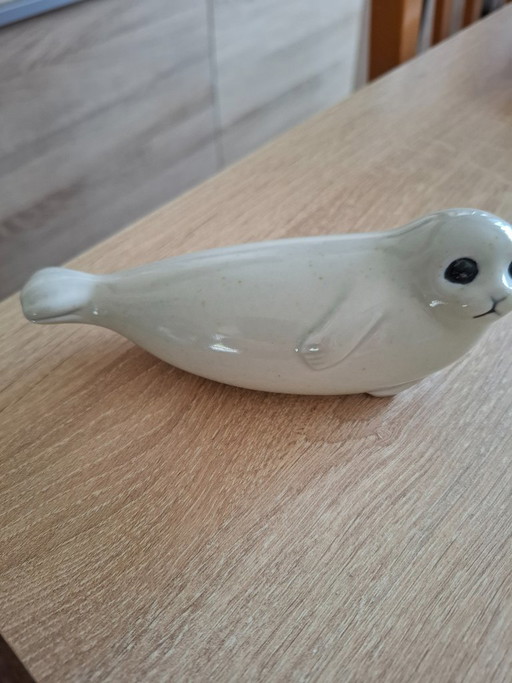 Piccola foca di Lisa Larson, ceramica, Svezia