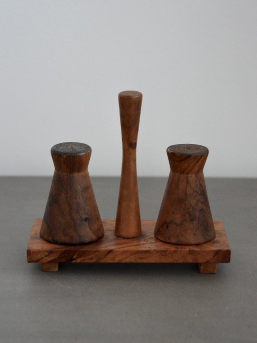 Saliera e pepiera vintage in legno, design scandinavo/brutalista/metà secolo/anni '60