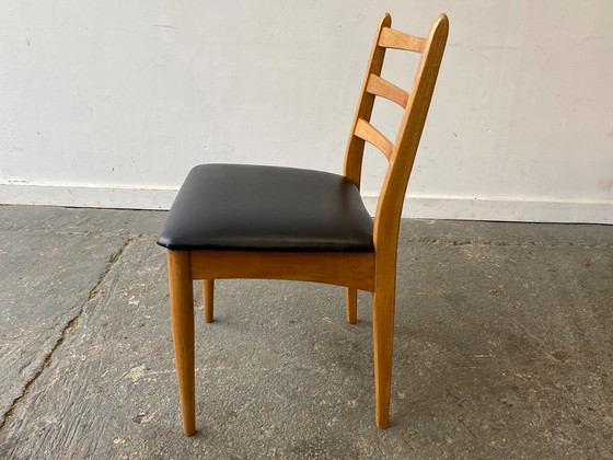 Image 1 of Mesa de comedor extensible de mediados de siglo de 1960 con 4 sillas de comedor de Schreiber Furniture