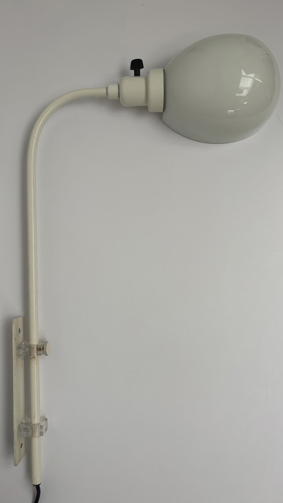 Image 1 of Lampada da parete vintage di design bianco Vetro metallico Vetro lattiginoso