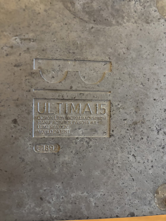 Image 1 of Cenicero Ultima 15 - Beck & Jung