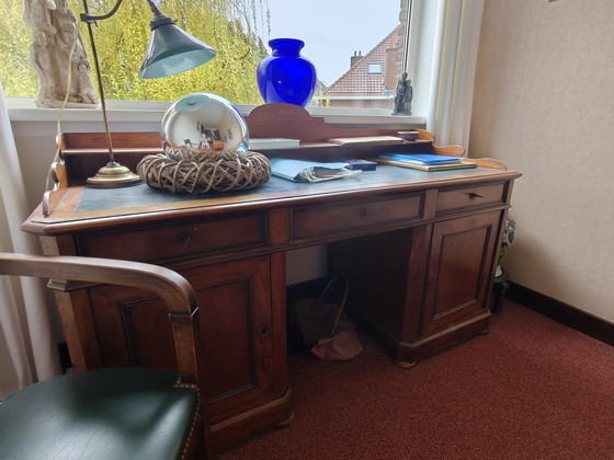 Image 1 of Antieke bureau 