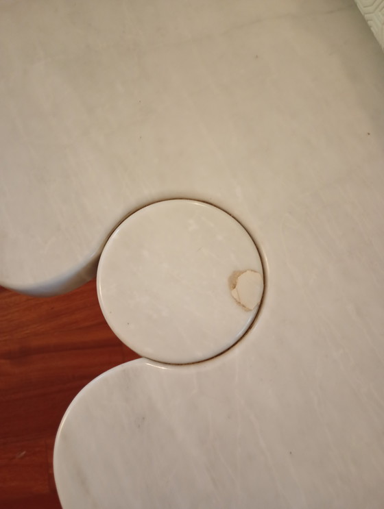 Image 1 of Table basse ovale en marbre de Carrare – Angelo Mangiarotti pour Skipper, années 1970 – Pièce rare