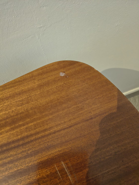 Image 1 of Tavolino da caffè vintage scandinavo dal design elegante e raffinato