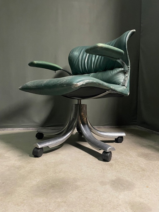Saporiti armchair by Giovanni Offredi, 1970s