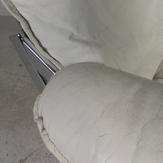 Image 1 of Poltrona Leolux, poltrona girevole con rivestimento in pelle bianca, anni '60