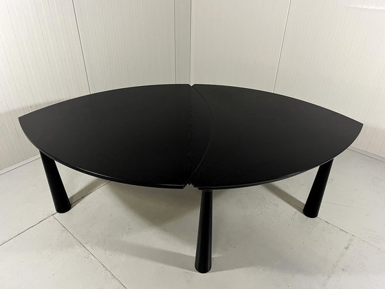 Image 1 of Table à manger extensible en frêne noir 1980-90's