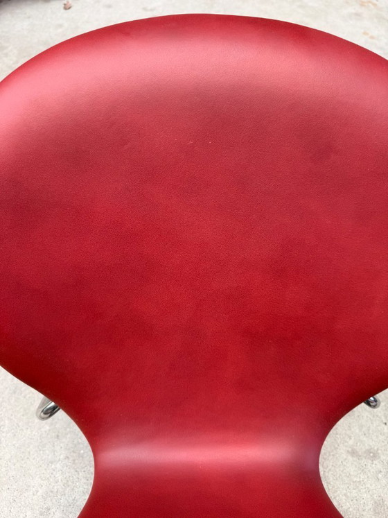 Image 1 of Sillón mariposa de Fritz Hansen en piel color vino tinto (stock: 6)