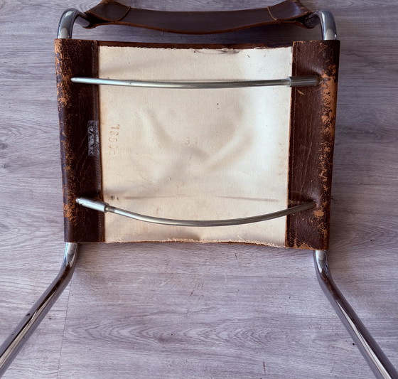 Image 1 of Vintage Thonet S33 van Mart Stam, met een bijzondere patina, circa jaren 60.