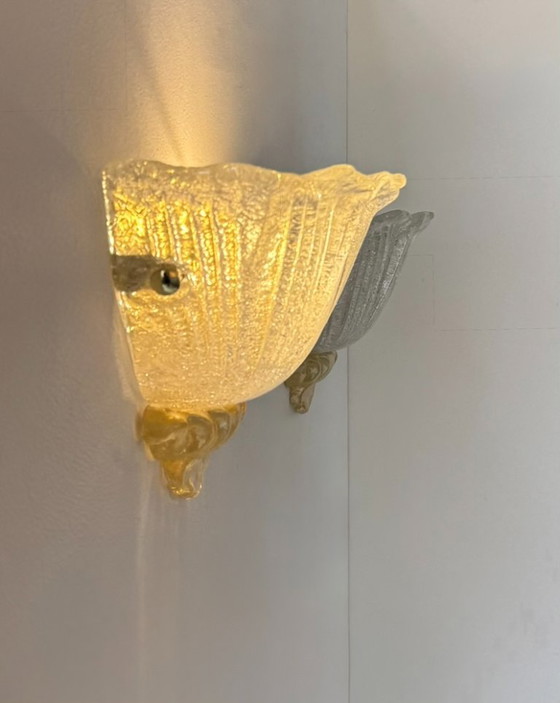 Een paar vintage, geperste wandlampen van Murano-glas, Italië 1980. – Murano Glass (photo 11 of 12)