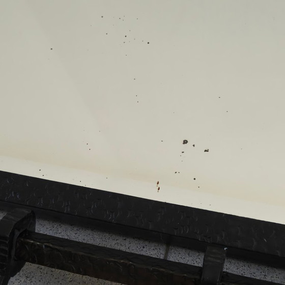 Image 1 of Perchero de pared con espejo, estilo art déco francés, años 20-30, metal martillado.