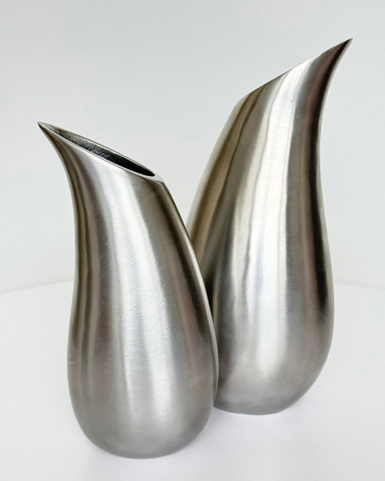 Image 1 of Vintage teardrop shaped vases made of brushed aluminium