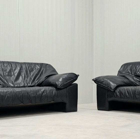 Image 1 of 2 Vintage Leolux couches