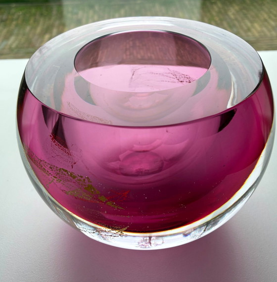Image 1 of Objeto de vidrio “PINK” de George Broft