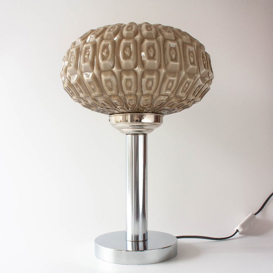 Image 1 of 1940s Portuguese Art Deco Table Lamp with Gray Opaline Shade
