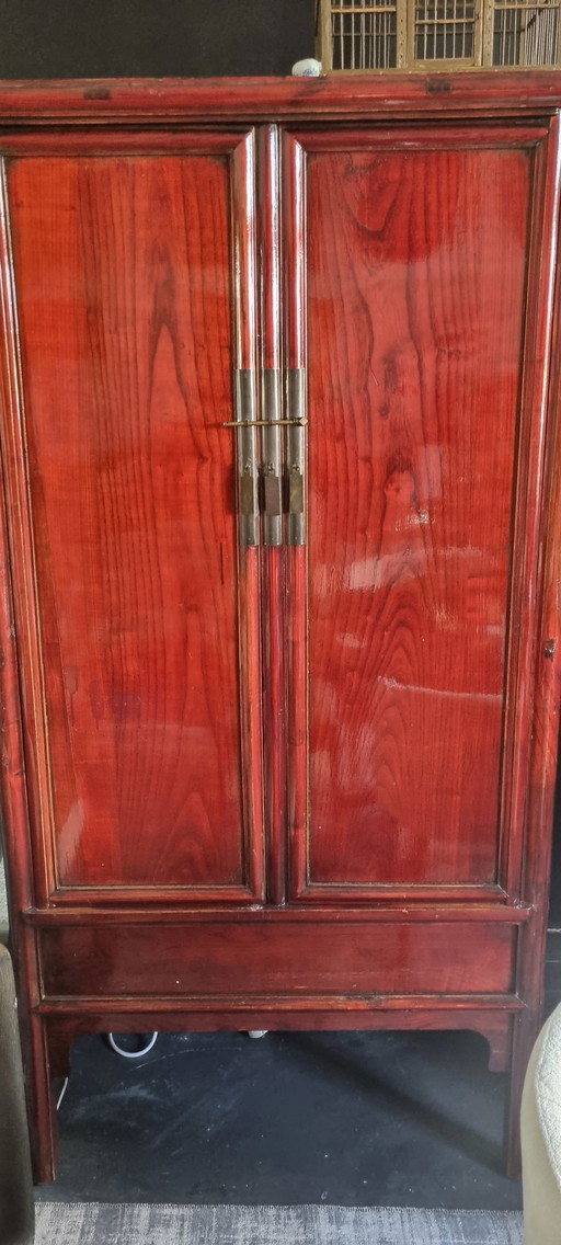 Armoire chinoise vintage