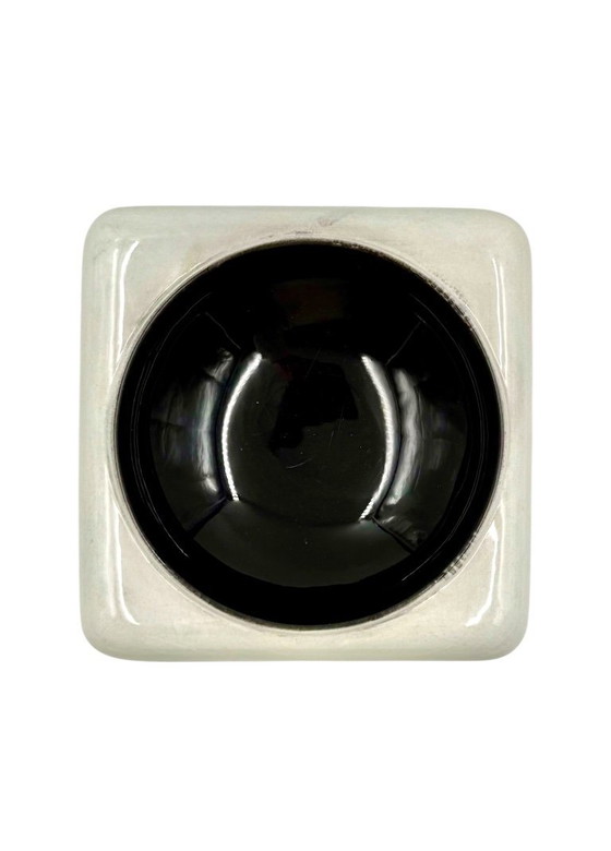 Image 1 of Posacenere in ceramica bianco e nero in stile Space Age / vide poche, Italia anni '70