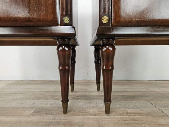 Coppia di comodini in rovere anni '60 con piani in vetro – Wood (photo 15 of 17)