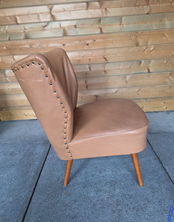 Fauteuil Cocktail / Fauteuil Club Vintage Mid Century - Skai Cognac - Années 50/60 – Wood (photo 4 of 5)