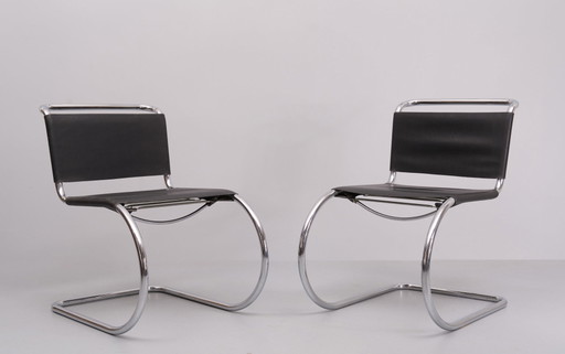 2x Ludwig Mies van der Rohe MR10 chairs