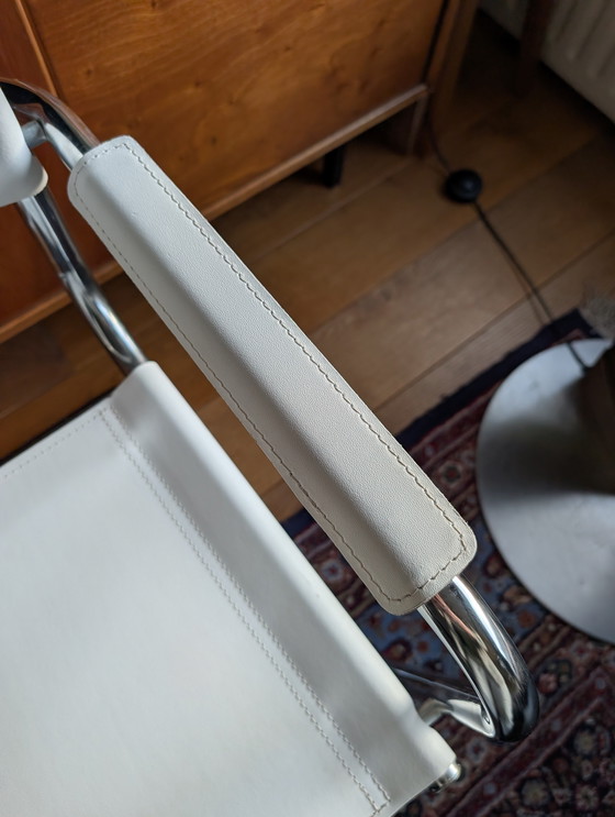 Image 1 of 2 x Martin Stam Rohrrahmenstühle 70er Jahre weißes Leder.