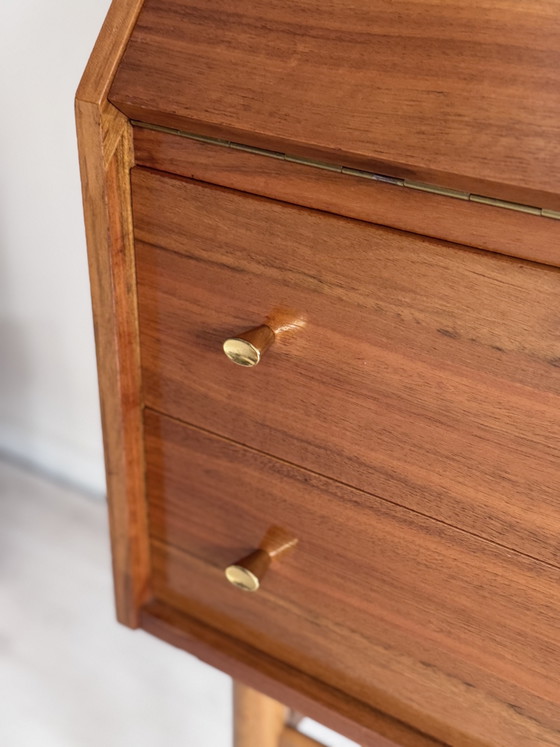 Scrivania-sedia vintage in teak, metà del XX secolo, anni '60 – Scrivanie, Wood (photo 9 of 15)