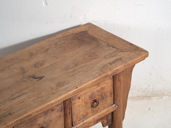 Shanxi low console in elm with drawers – China, circa 1930 – Iron (photo 13 of 40)