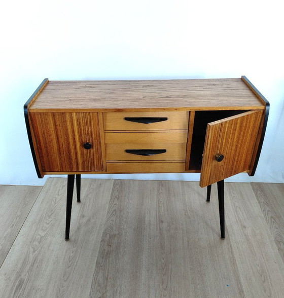 Image 1 of Armoire d'entrée des années 50