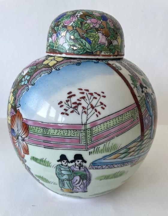Image 1 of Vintage Chinese ginger jar/lidded jar Famille Rose