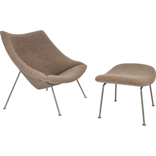 Fauteuil Vintage Oyster avec ottoman pieds en métal nickelé par Pierre Paulin pour Artifort, 1960