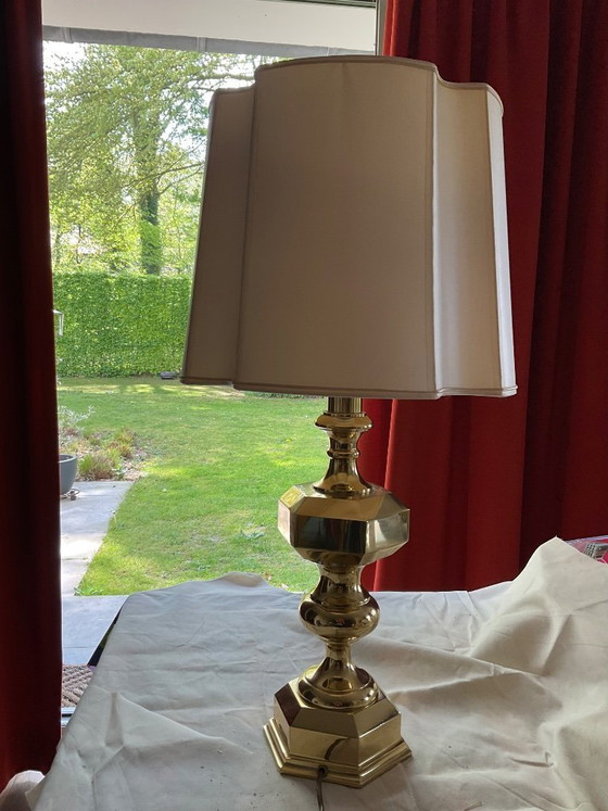 Image 1 of Table lamp in solid copper.