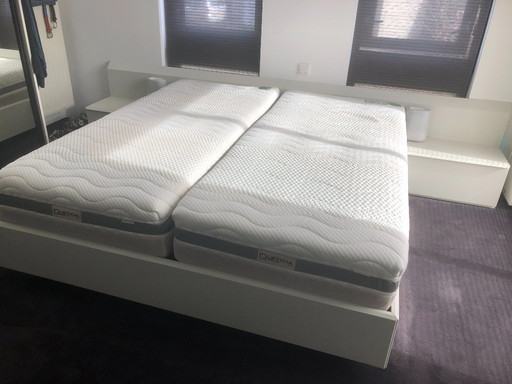 Vintage weißes Bettgestell von Interlubke (180x200cm)