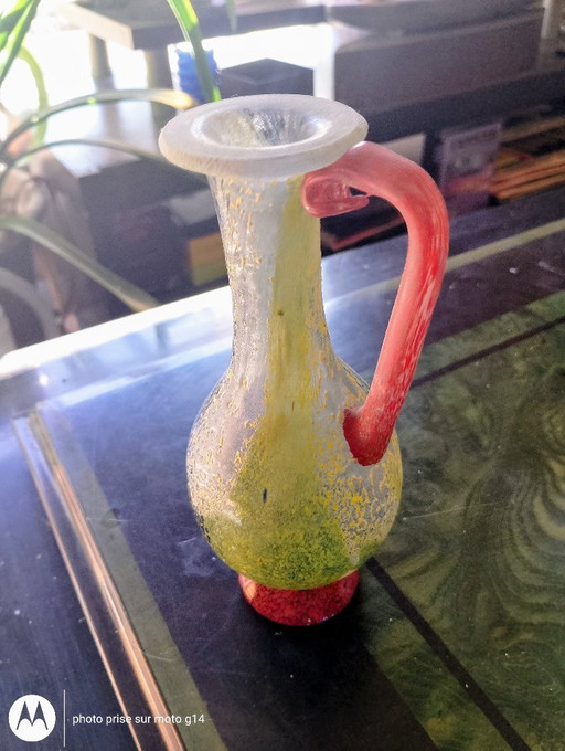 Small vintage glass vase with red handle – Green and yellow speckled decor