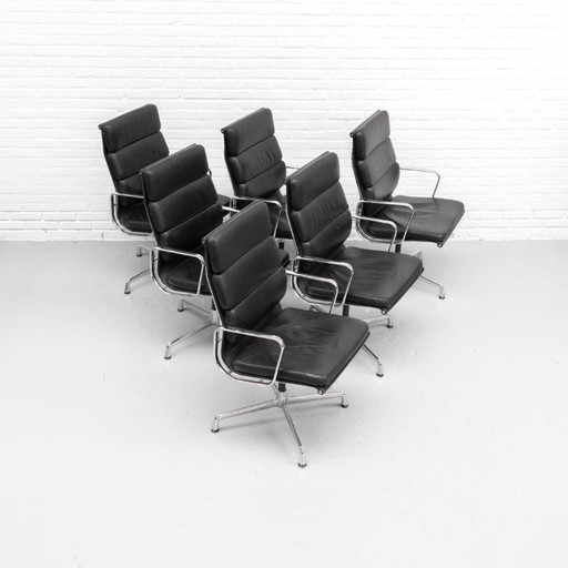 Eames EA208 Soft Pad Stuhl Vitra