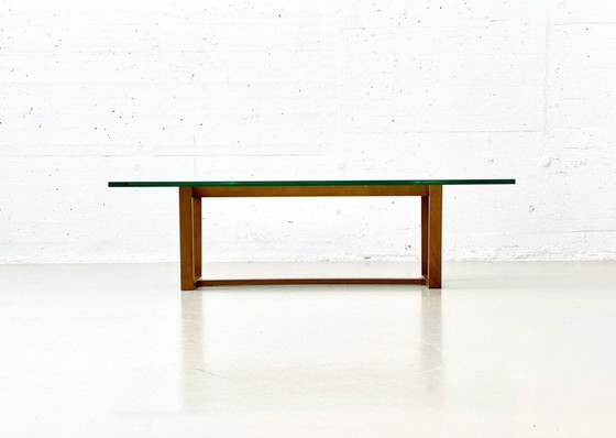 Image 1 of Elegant coffee table in a simple design, 1970s