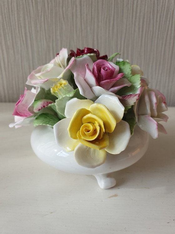 Image 1 of Royal Doulton flower basket – Bone China – England 14x12cm