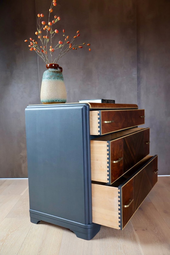 Restaurierte Art-Deco-Kommode in Walnussfurnier – Kommoden, Wood (photo 3 of 18)